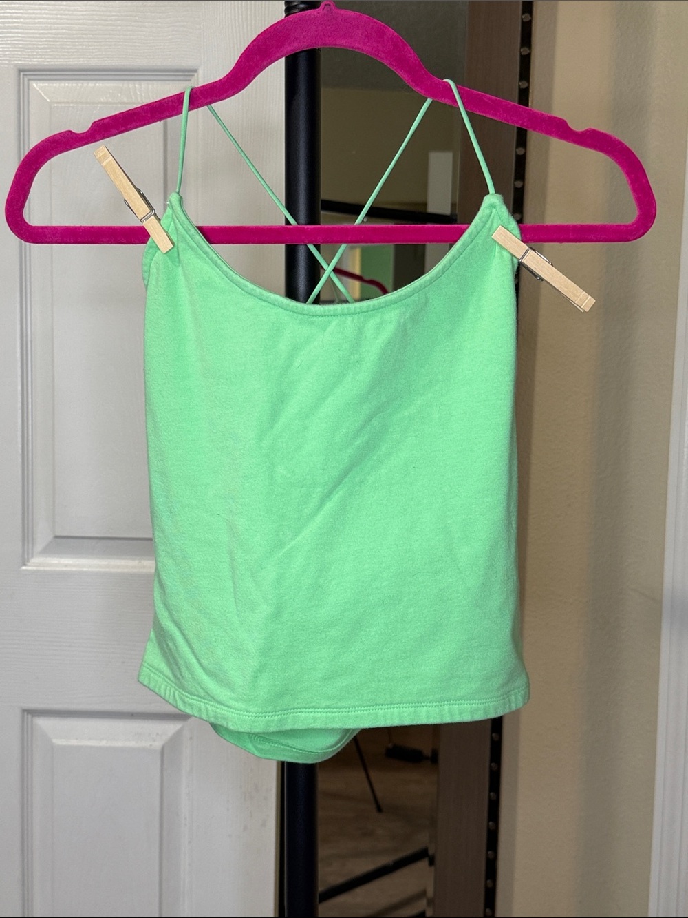 American Eagle Outfitters Mint Green Cropped Cami Tank Top
